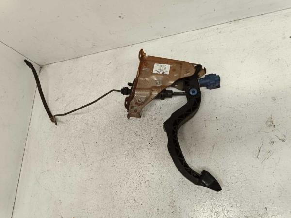 PEDALE DE EMBRAYAGE VW UP/ SEAT MII/ SKODA CITIGO - Vue 1